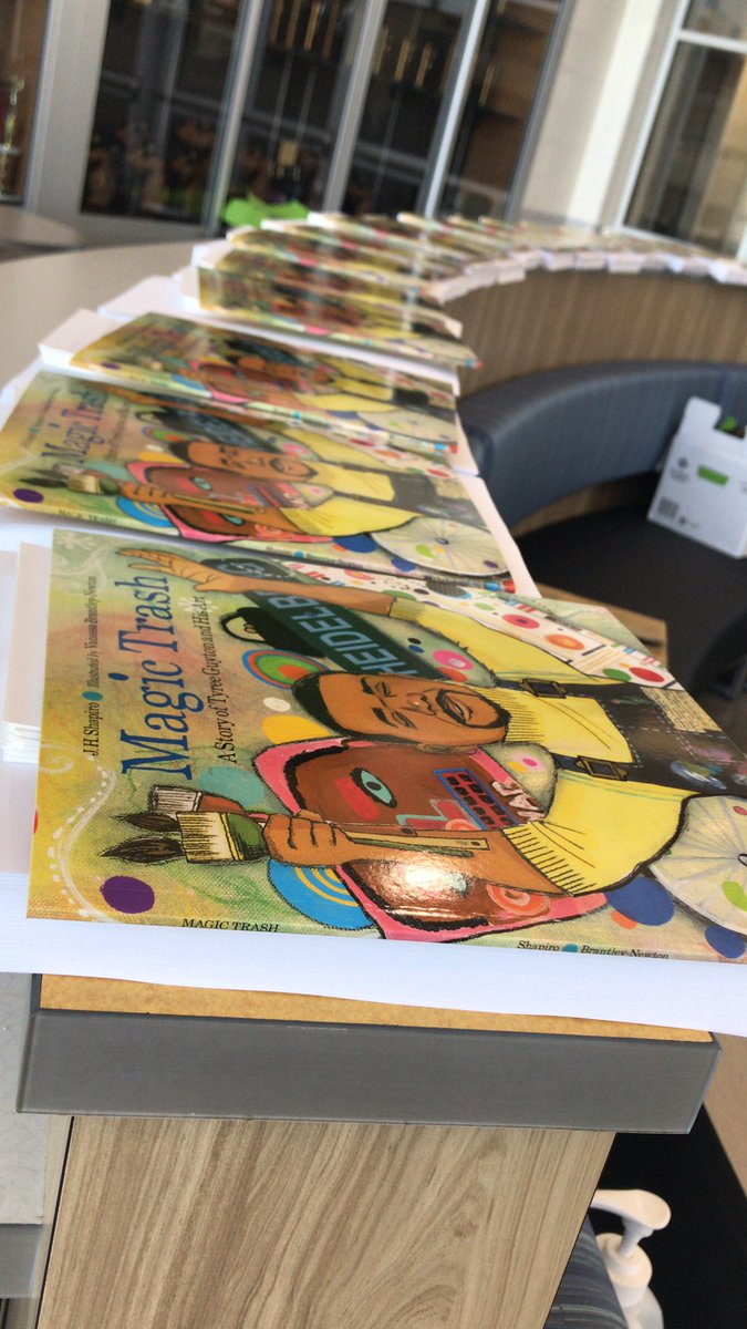 LauraGabrion (@gabrionlaura) on Twitter photo So excited to be a part of the #LitLabWayne training <a href="/Detroitk12/">DPSCommunityDistrict</a> this morning! So excited to be a part of the #LitLabWayne training <a href="/Detroitk12/">DPSCommunityDistrict</a> this morning!