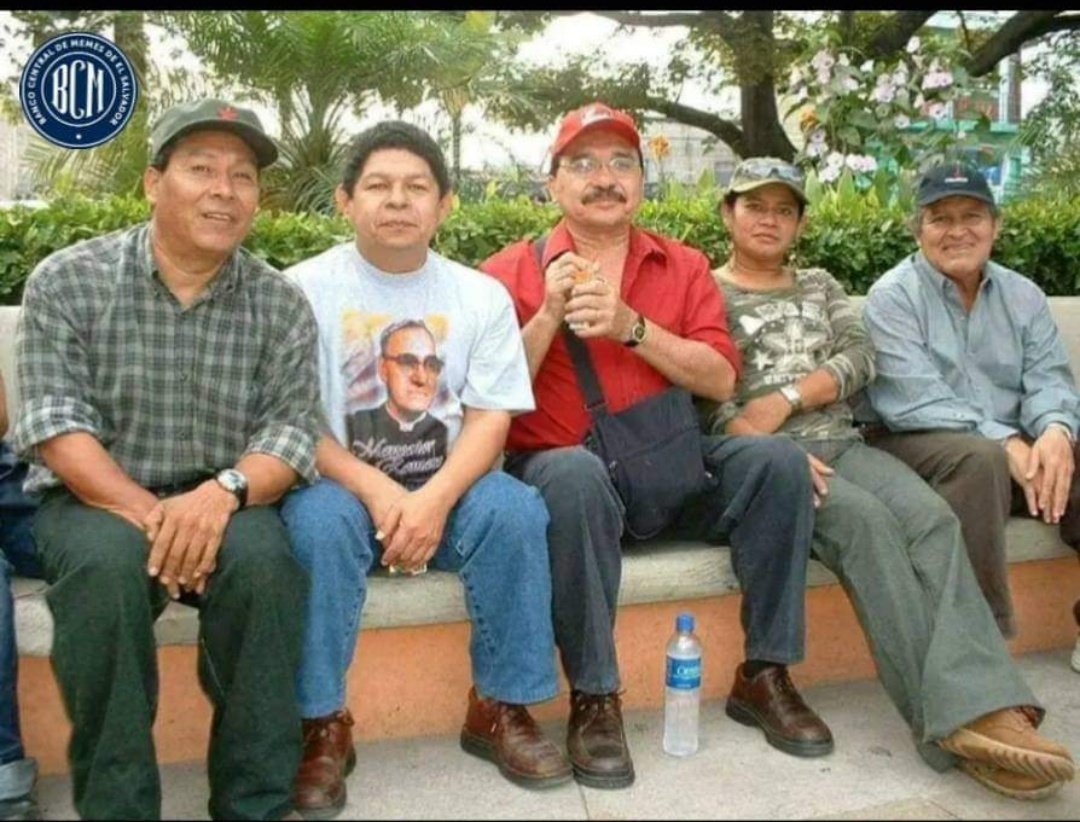 DoraAlvarenga2's tweet photo. Así eran los que hoy se creen los más importantes del país 

Al primero de la izquierda y Al penultimo no los conosco
Hablo por tres de ellos https://t.co/MungjX3zbj