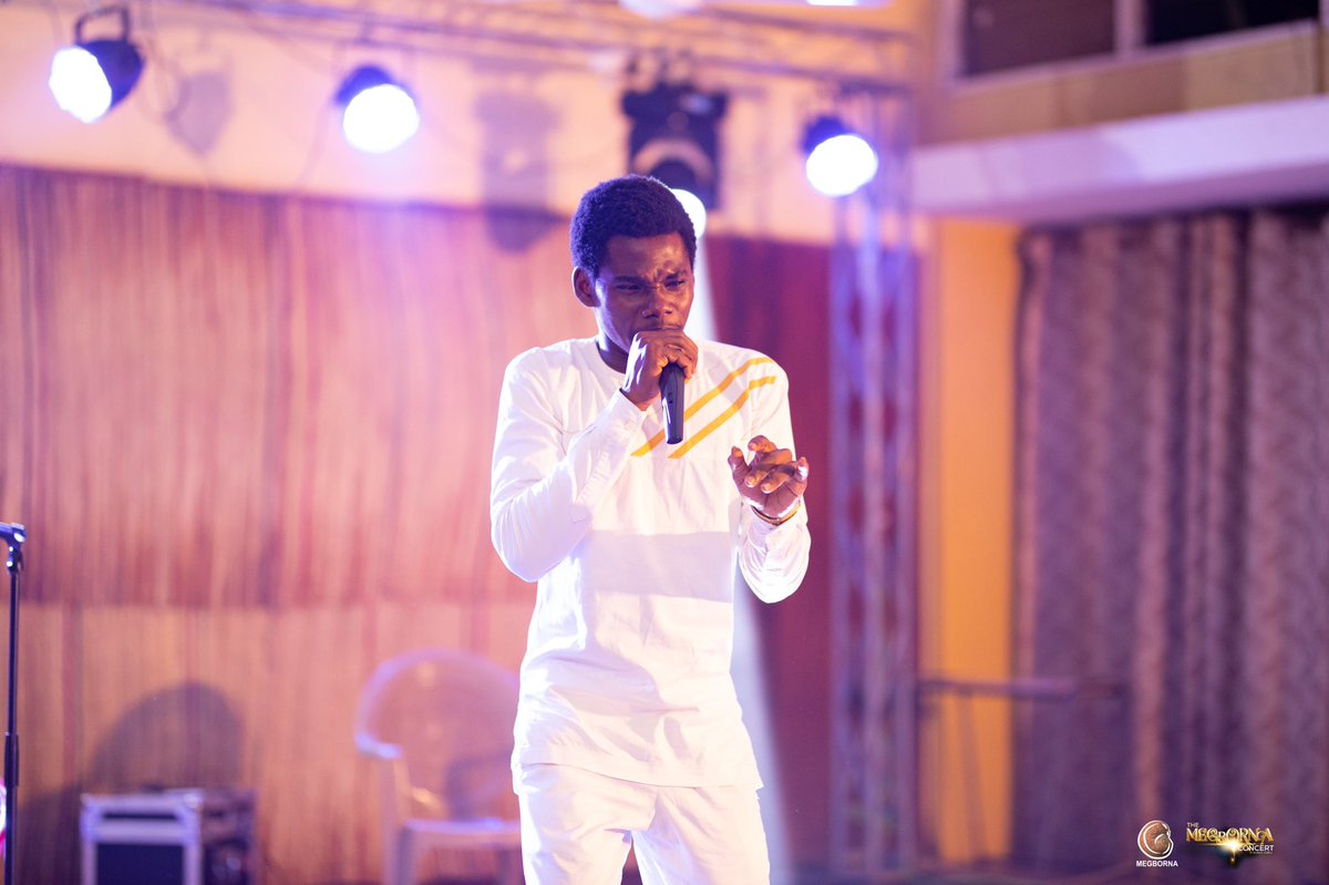shows_megborna's tweet photo. Jah Bullet set the vibe ablaze with his Dancehall songs at The MEGBORNA Concert,
November 30, 2019, KNUST.
πΈ Mallet Studio
#megborna #megbornaconcert #spokenword #poetry #spokenwordshow #poetryshow #dance #contorting #knust #kumasi #ghana #performance https://t.co/1R92EAgpNX