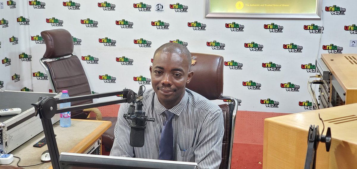 kobengkyereh's tweet photo. How far have we come with the #SDGs? How're communities being innovative in ensuring that their devt aspirations are being pursued wth local initiatives? It was an informative session wth #EmmnlKwameMensah @ilo #Accra & @PhoebeMensah5 on #DevelopmentFootprints @Uniiqfm
.@SustDev https://t.co/oSOnApwu6T