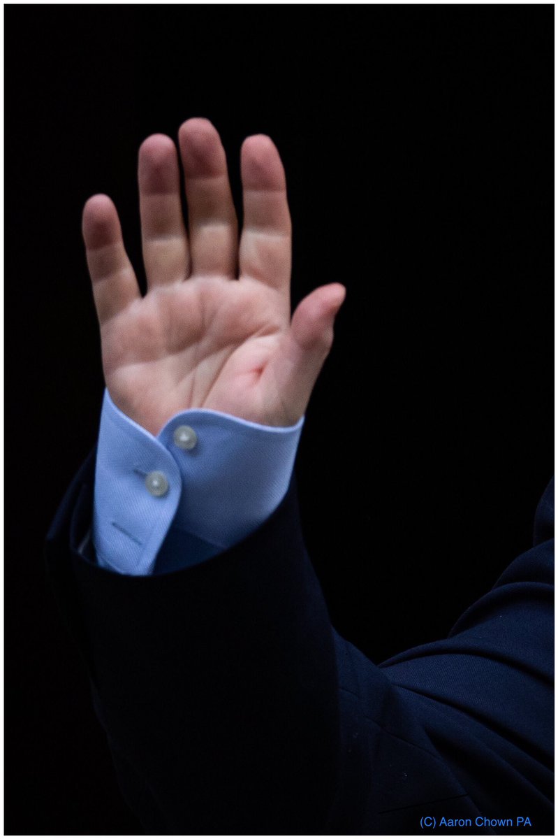 b_fitzsimons's tweet photo. Love this pic of Boris by Arron Chown 📸📸@aaronchown #BorisJohnson https://t.co/LVY0ThmYyw