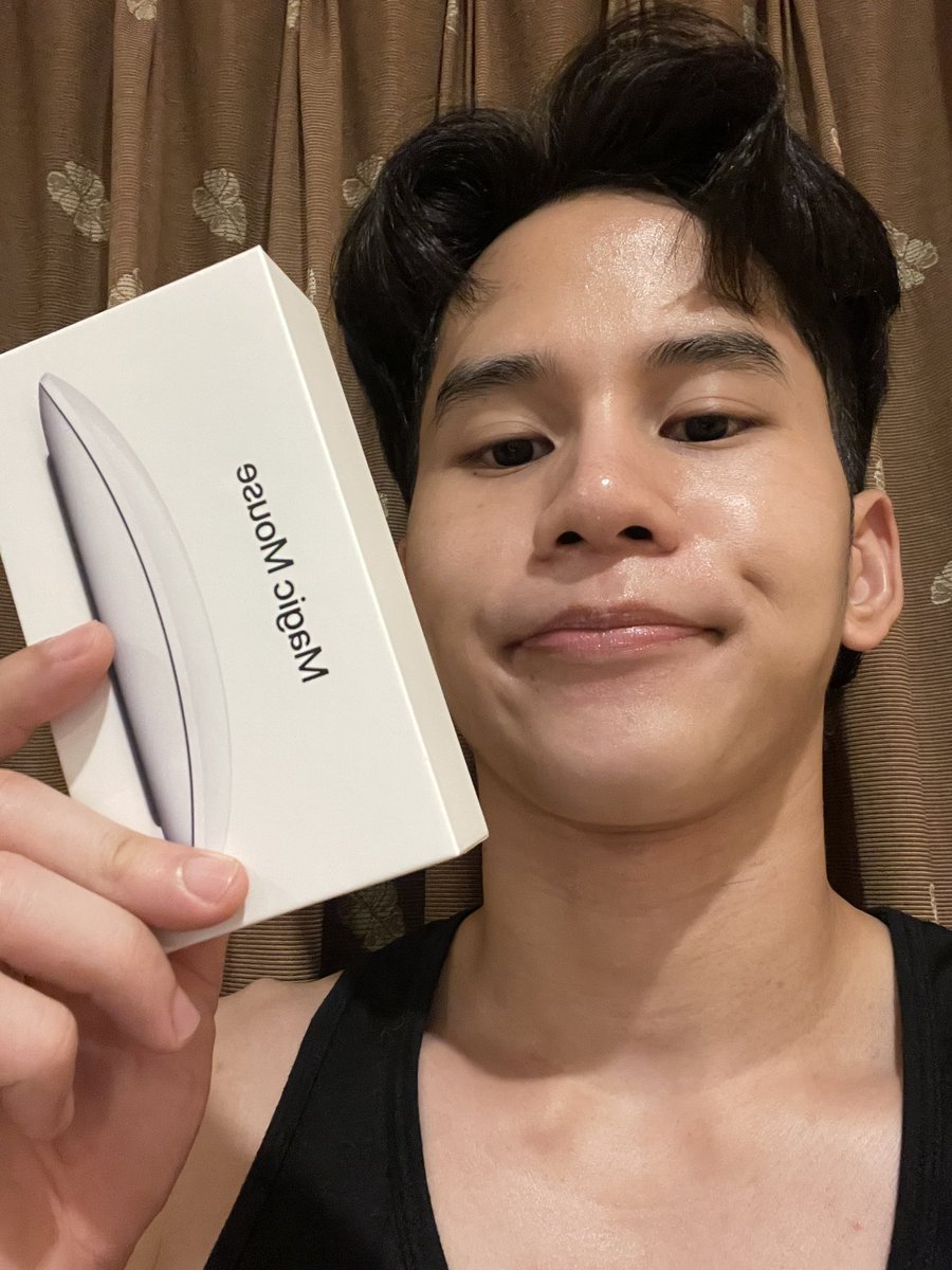 FiatAngelo's tweet photo. เม้าส์ใหม่กับยิ้มทั้งน้ำตาของฉัน 🥲 https://t.co/LqYYuYvIKD