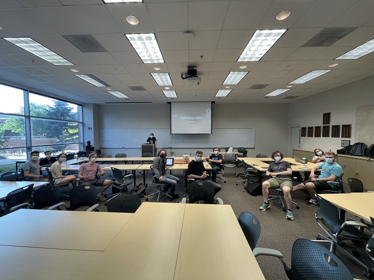 TARDIS SN tweet media