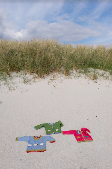 JDillonKnitwear's tweet photo. After two weeks of rain its absolutely lovely to have a proper summer day here Connemara. Enjoying the sun, the beaches and the glorious colours!
#summer #irishsummer #connemara #irishknitwear #kidsfashion #juliedillonknitwear https://t.co/couSIR24v9