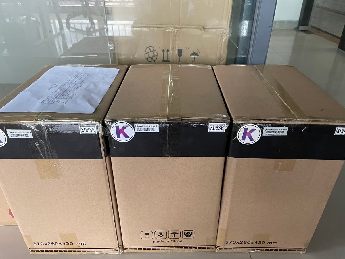 n_tiantian's tweet photo. Sell 

Goldshell KD BOX pro 2.6T
Goldshell KD6
Goldshell KD6 SE
Goldshell KD LITE

Don't be attracted by low prices. Too much lower than the market price is selling air https://t.co/Qg1CvT7eou