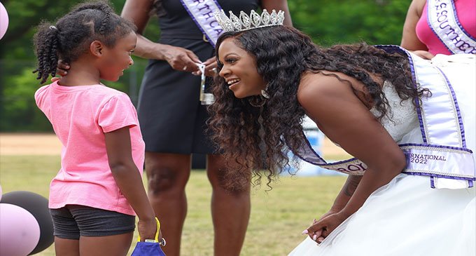 Princess’ visit thrills little girls during community day event - wschronicle.com/princess-visit…