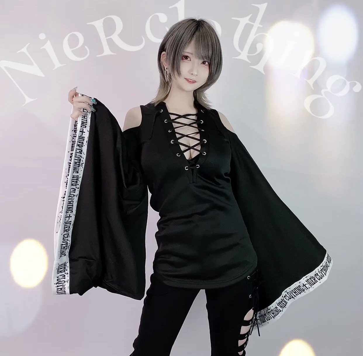 新品未使用　NeiR Closing 着物風袖 　オフショルダーパーカー 着物風袖OFF-SHOULDER BLACK HOODIE 【FRONT ZIP】 | NIER CLOTHING