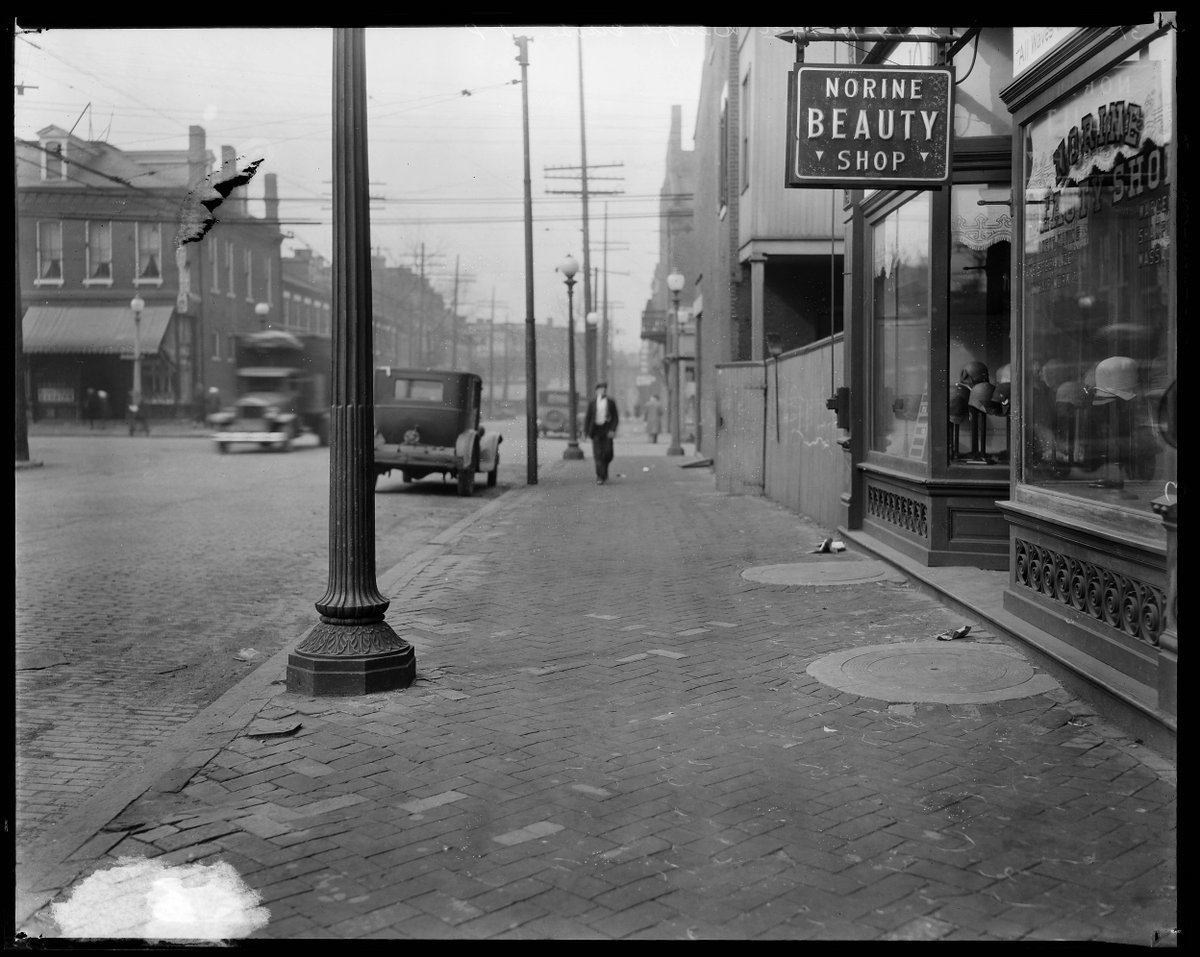 On this #WorldChocolateDay, we spy with our little eye @crowncandykitchen catty corner from Norine Beauty Shop in this image taken by the Saint Louis Dept. of Streets and Sewers, circa 1930. 

See more vintage local views in SLPL’s Digital Collections. 

#TBT #Archives