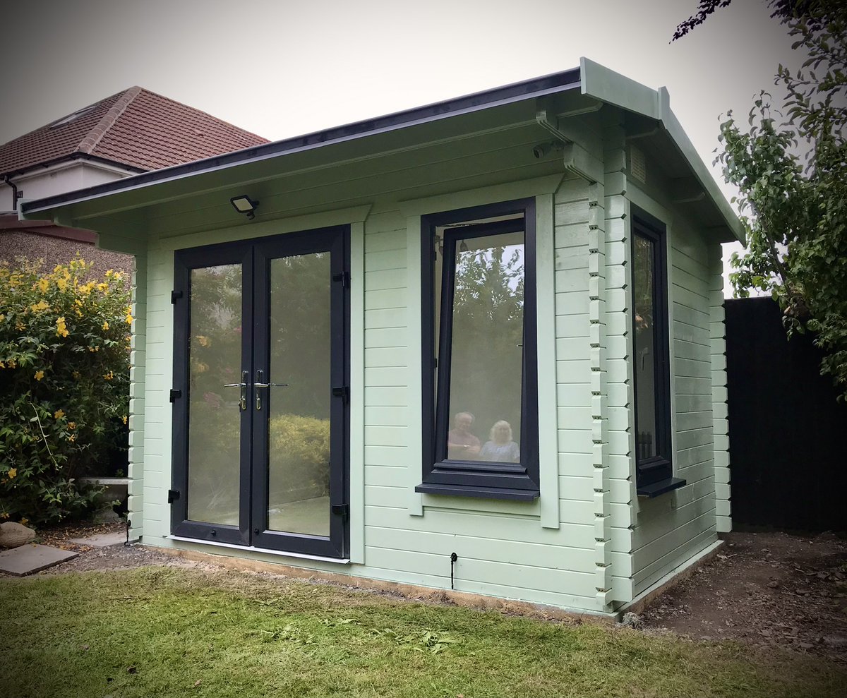 Southwicks insulated #gardenroom completed at Southampton