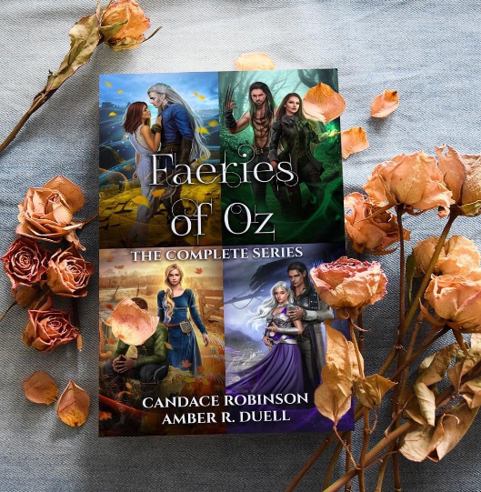 The Faeries of Oz ebook box set by Candace Robinson and Amber Duell is just released on Amazon! Darkness, spicy romance, twists, and so much fun!
amazon.com/Faeries-of-Oz-…
#midnighttidepublishing #faeriesofoz