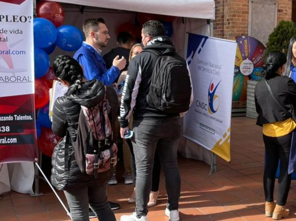 Comisión Nacional del Servicio Civil tweet media
