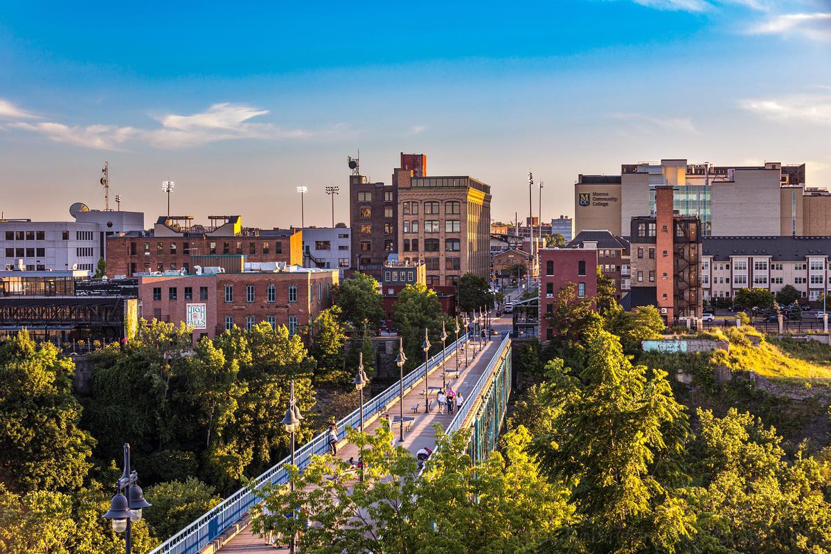 rochester's tweet photo. ✅ote here 👉 https://t.co/F0g94PnjSi for this week's Top Shot in #ROC @VisitRochester @I_LOVE_NY https://t.co/PCJl4U0kn6