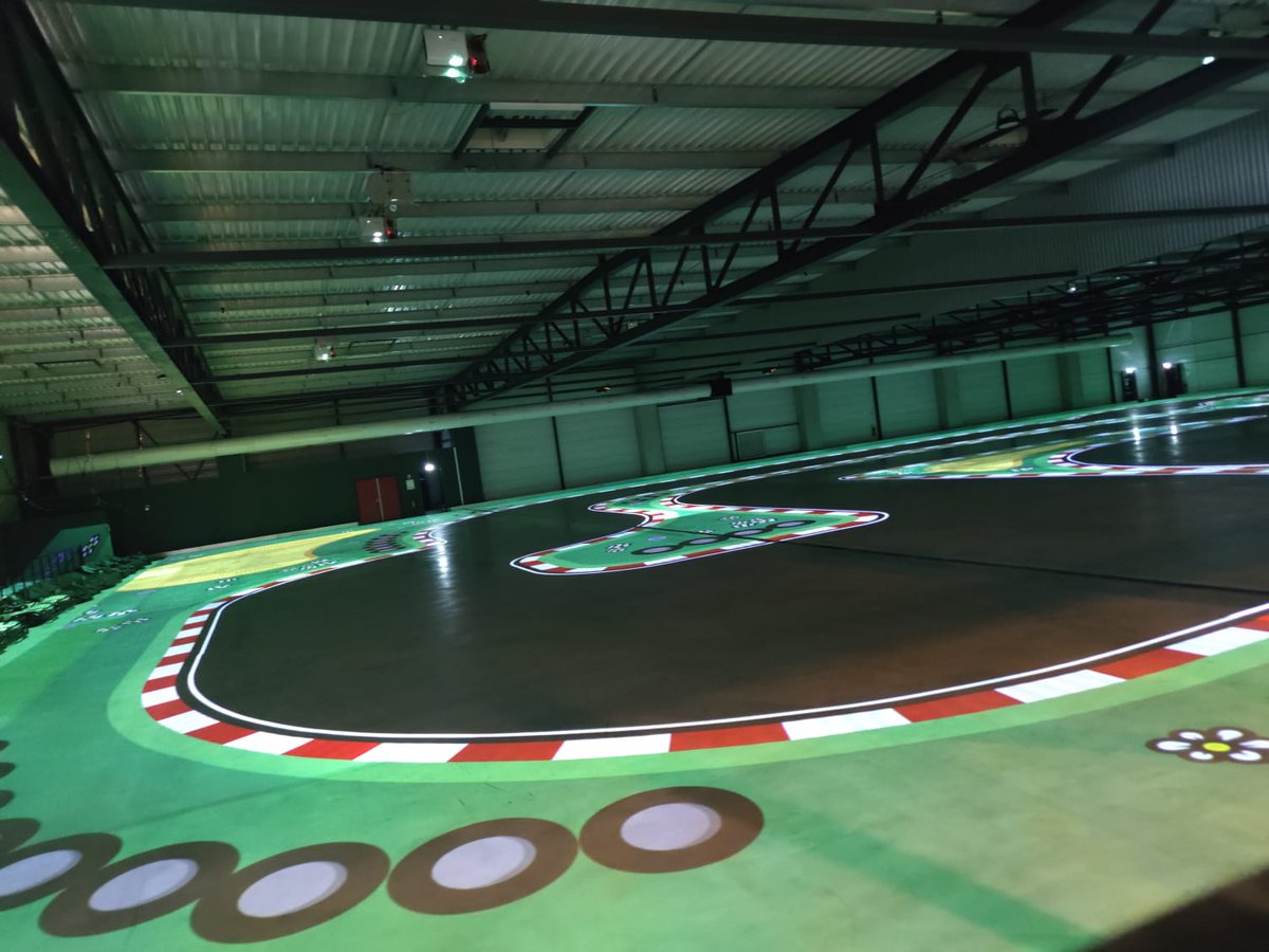 intratone tweet media