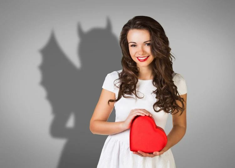 CristinaMerauta's tweet photo. “Don’t #cheat if you don’t want to be #cheated. A #relationship is mutual. This is the #golden rule for all great #connections.” 
— Israelmore Ayivor

👉New #blog is out now! Check it out to see the main #reasons women cheat!
🔥👉https://t.co/RYfvJJfHWp https://t.co/IRosKFNn27