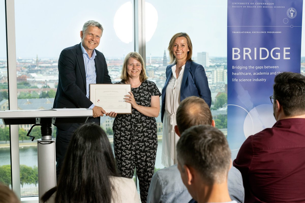 skinucph's tweet photo. We're immensely proud to send our first @UCPH_BRIDGE graduate Mandy Menzel off to an exciting career in #translationalmedicine. Congratulations on all of your hard work and achievements these past two years, Mandy! @UCPH_health @novonordiskfond #career #postdoc https://t.co/bfzSS6oQWE