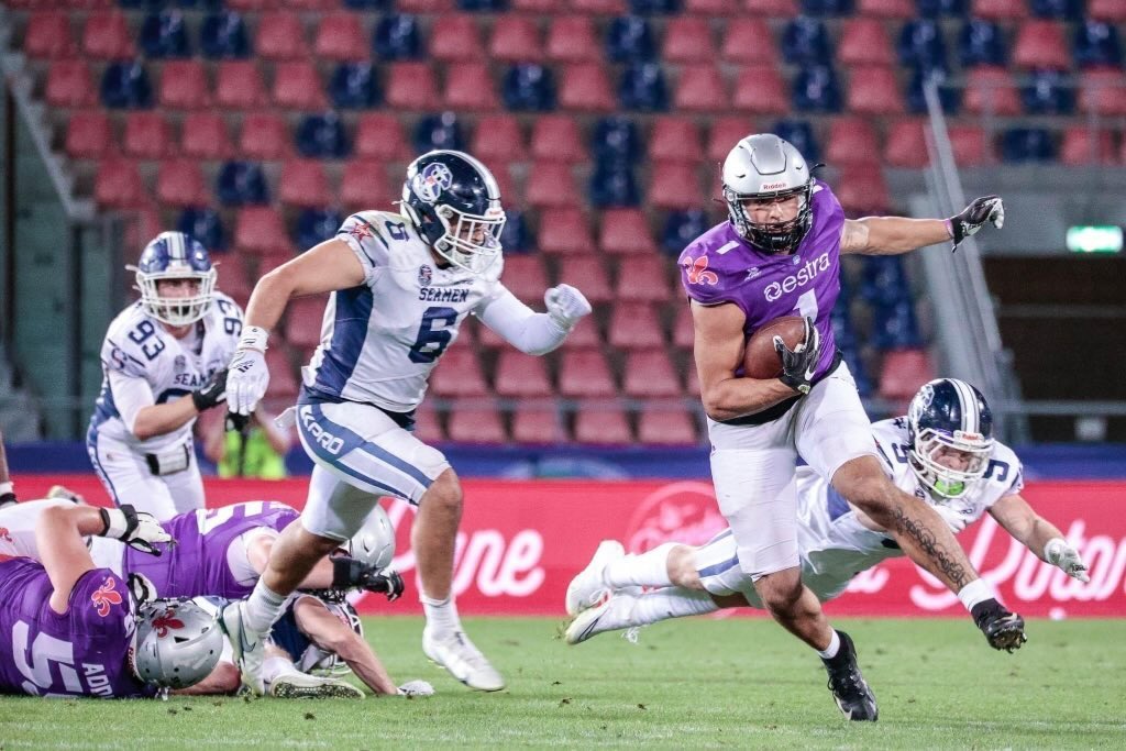 Congratulations to Jared Gerbino '20 on winning the Italian Bowl!

<a href="/Jared__Gerbino/">Jared Gerbino</a> 

#TheWoods
