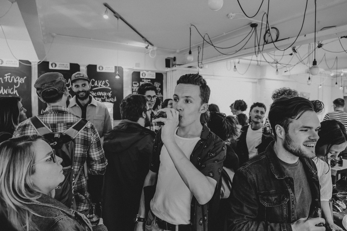 SHFcontent's tweet photo. The photos from last month's Sheffield Content Club are now online! We had wonderful talks by the marvellous @SilentShe and @Dave_Greasley. 

Snapped by @joehornerphoto♥️📸 

https://t.co/asBsOtXsWa https://t.co/02ooonYMMJ