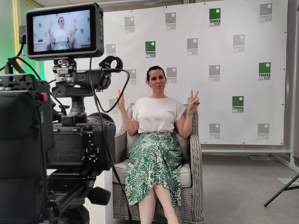 ArekipaProd's tweet photo. 🟢 Mise au vert pour Cyrielle &amp; Rémi ! 🟢

En #tournage pour #Terresdusud du Sud dans le 47 ! https://t.co/epu22sgwBo