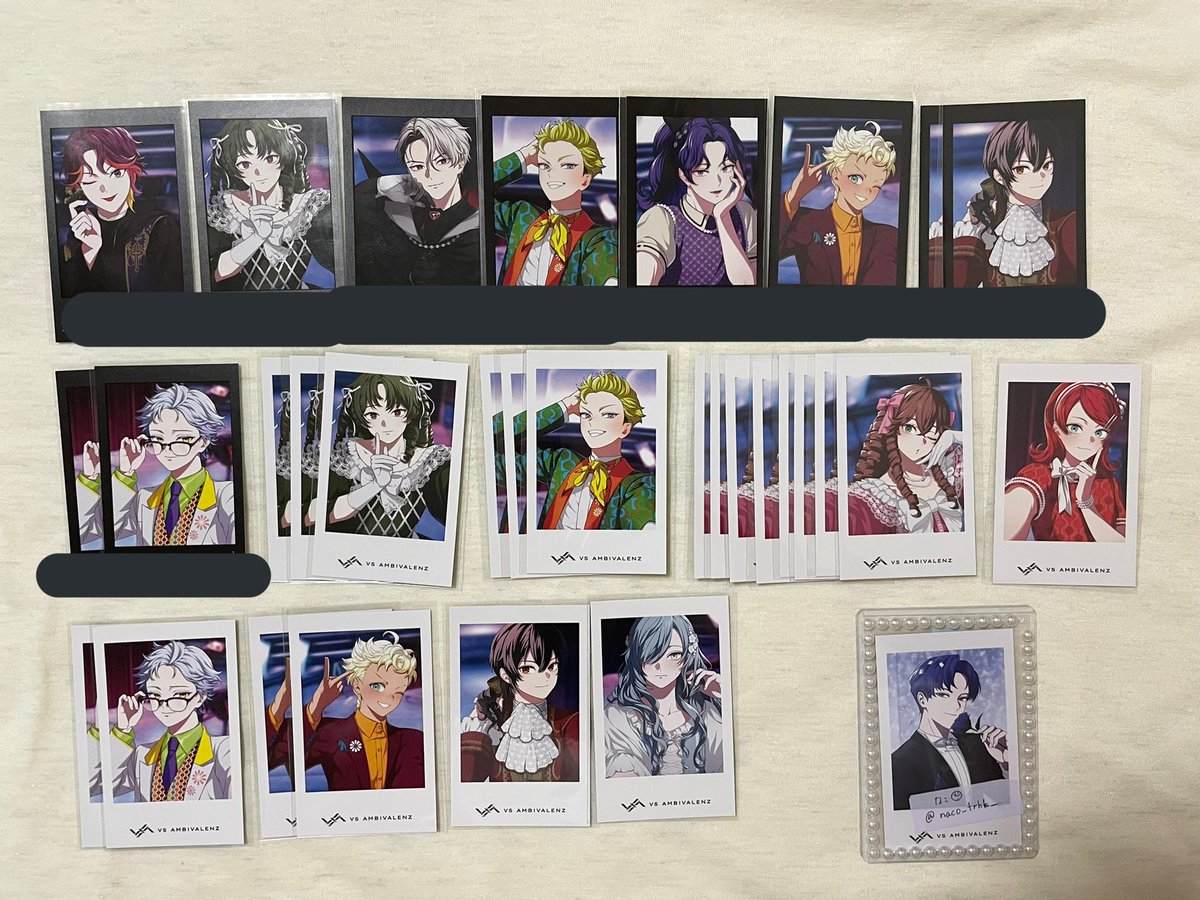 naco_trhk_'s tweet photo. 【交換】VSAMBIVALENT ビバレン シャタコレ アクスタ 特典 ビジュカ

譲 ￤ 画像参照

求 ￤ イッセイ  アグリ(友人分)
        ※ビジュカ→イッセイ含のみ

＊郵送交換
＊3:3~ の交換
＊箔⇔箔 ソロ⇔ソロ

◎ ステッカーは他と合わせての方のみ交換を探しています

お気軽にお声かけください！ https://t.co/h3T9i3THFg