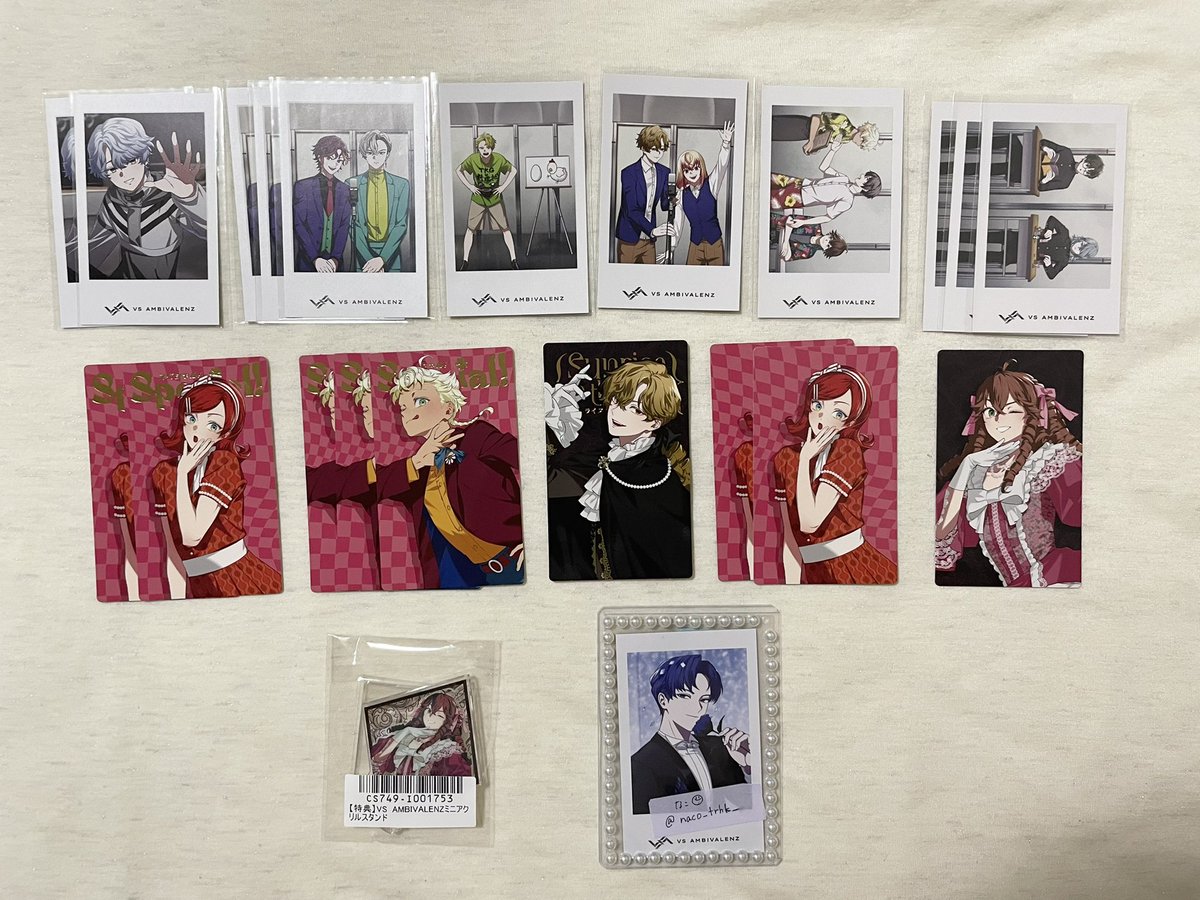 naco_trhk_'s tweet photo. 【交換】VSAMBIVALENT ビバレン シャタコレ アクスタ 特典 ビジュカ

譲 ￤ 画像参照

求 ￤ イッセイ  アグリ(友人分)
        ※ビジュカ→イッセイ含のみ

＊郵送交換
＊3:3~ の交換
＊箔⇔箔 ソロ⇔ソロ

◎ ステッカーは他と合わせての方のみ交換を探しています

お気軽にお声かけください！ https://t.co/h3T9i3THFg