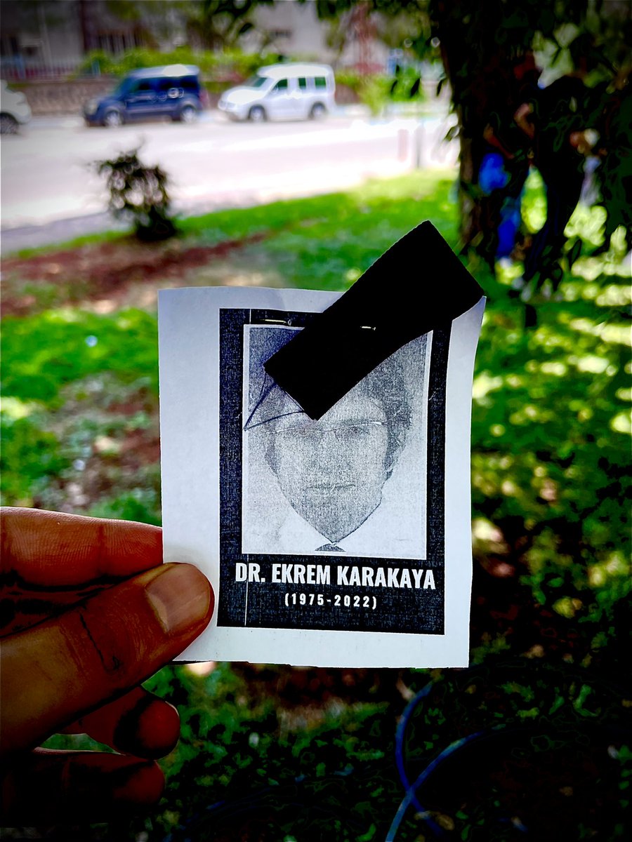 Sayın bakanım aynı saatlerde saldırganın da cenazesi varmış . Ona da katıldınız mı? 
Gerçi bize göre katil, Cani yaptığı eylem vahşet ama <a href="/drfahrettinkoca/">Dr. Fahrettin Koca</a> 
#konyasehirhastanesi #sehitdrekremkarakaya #fahrettinkocaistifa