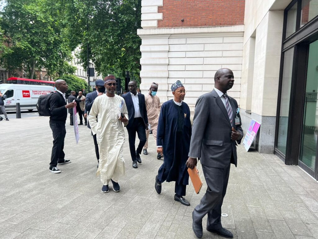 MobilePunch's tweet photo. PHOTOS: Senate Panel, David Mark, Show Up At UK Court For Ekweremadu’s Trial

Some senators showed up at the Westminster Magistrates Court for the trial of the former Deputy Senate President, Ike Ekweremadu and his wife, Beatrice. https://t.co/E0z9Hhtlqs