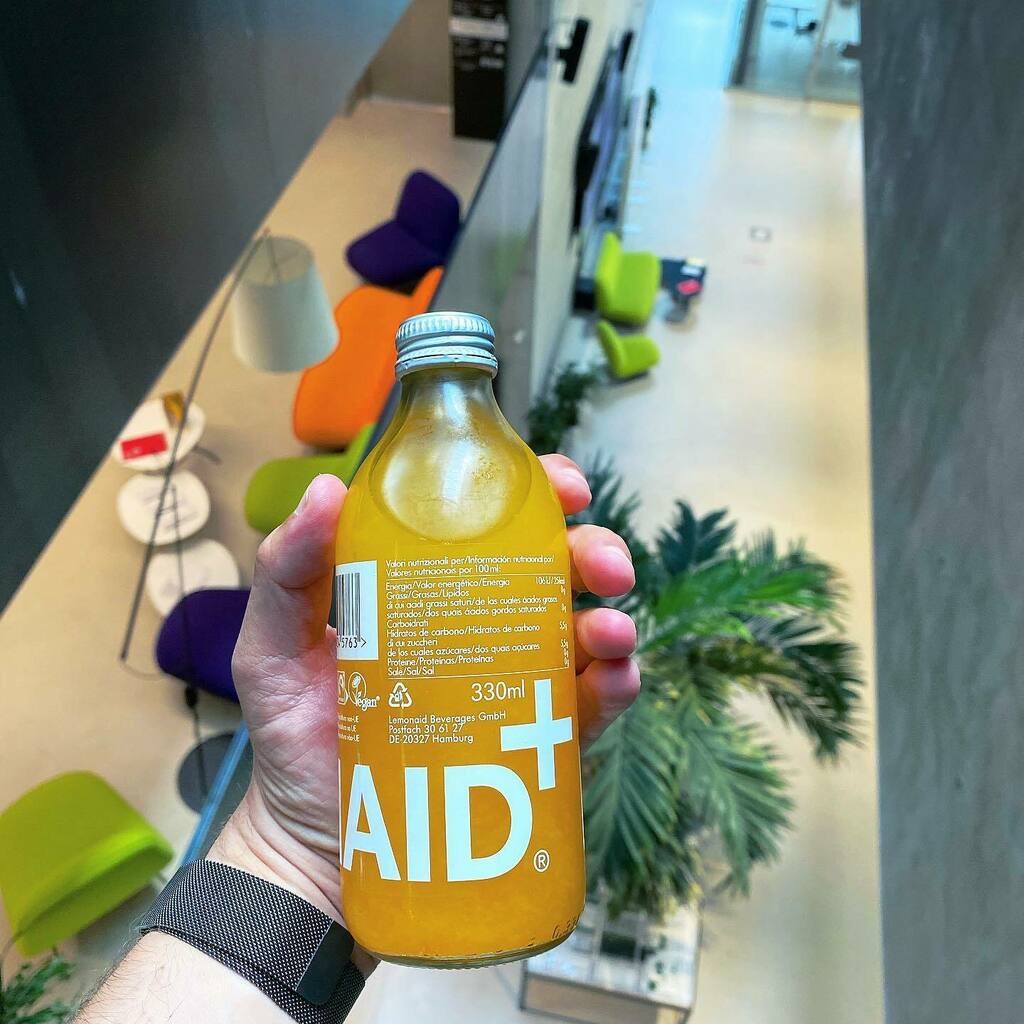 lodoeth's tweet photo. Need some aid against this hot wave. ☀️🥭💧 https://t.co/I2HJg8rmEG