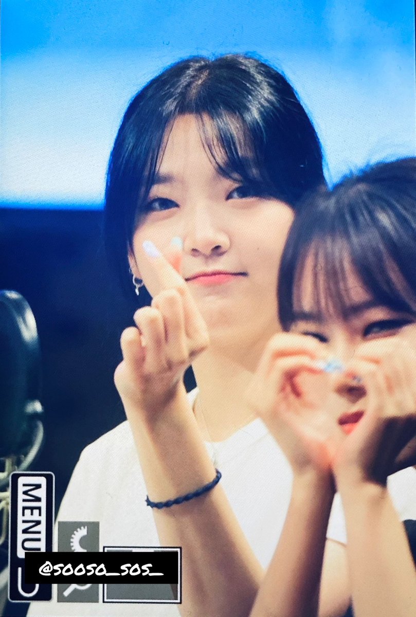 onlysoeun's tweet image. 220707 비키라 프리뷰 

오랜만😭

@_weeekly
#위클리 #박소은 
#weeekly #parksoeun