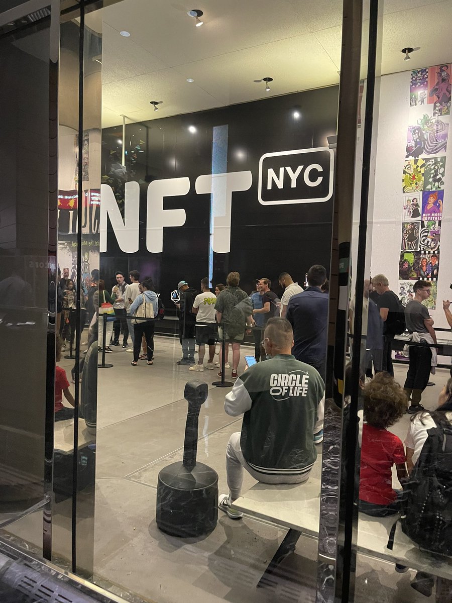 We had an awesome time at #NFTNYC.
Thank you to everyone that came and showed up. Till next time!

#NFTCommumity #Crypto #Web3