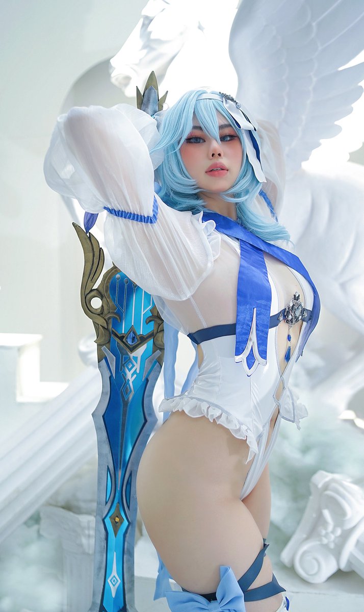 noi_oogami's tweet photo. If u see this Eula become your Bride 👰‍♀️ 

#Eula #Genshinlmpact #コスプレ https://t.co/25OWNh4XCX