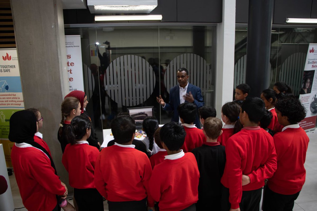 Can't believe it's a week since our STEMtastic Primary Futures event <a href="/bedsAteam/">UoB Access Team</a> @UniofbedsSTEM and <a href="/CareersHubLuton/">Careers Hub Luton</a> with so many fantastic presentations and activities with <a href="/STEMAmbassadors/">STEM Ambassadors</a>!