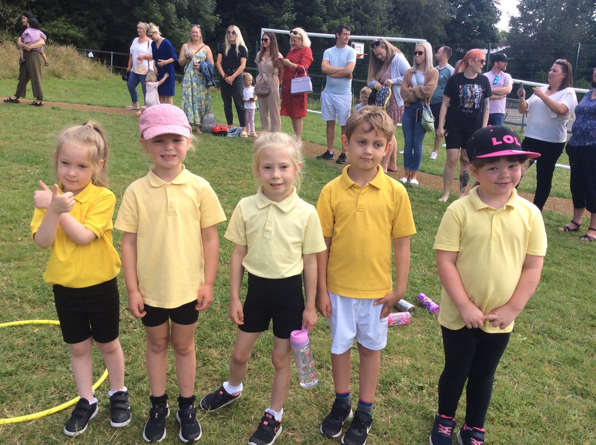 WideyOak tweet media