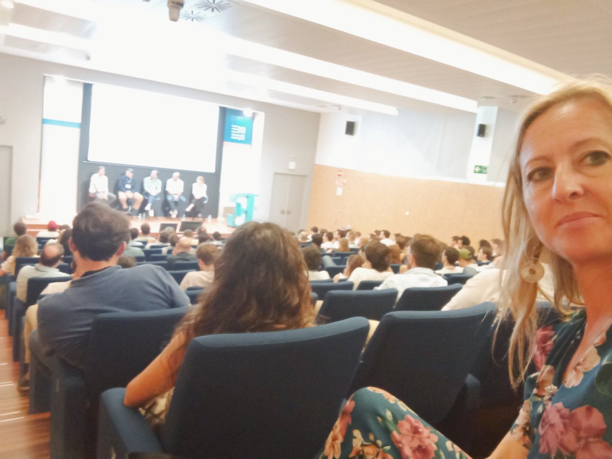 💚😀 De visita en <a href="/lanzaderaes/">Lanzadera</a> 
#founders🚀 #encuentros #team💪🏻