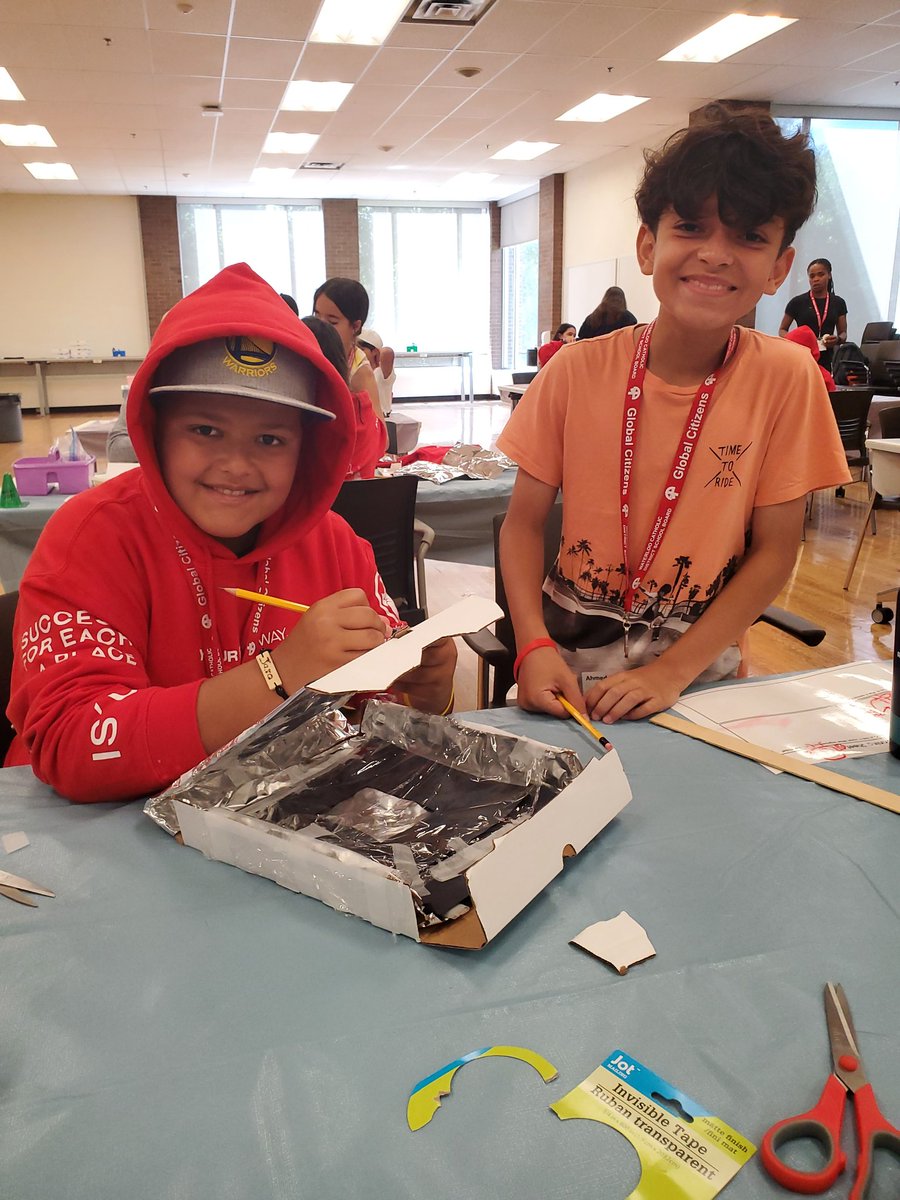 Day 2 Challenge #1: Let's make S'MORES! Problem? We can't make a fire at U of W! Challenge: Can you design a solar oven to cook your S'MORES? <a href="/WCDSBIntl/">WCDSBInternational</a> <a href="/danwittwcdsbca/">Dan Witt</a> <a href="/CarlaSantomero/">Carla Santomero (she/her) 🌈</a> <a href="/svdptiger/">St. Vincent de Paul</a>