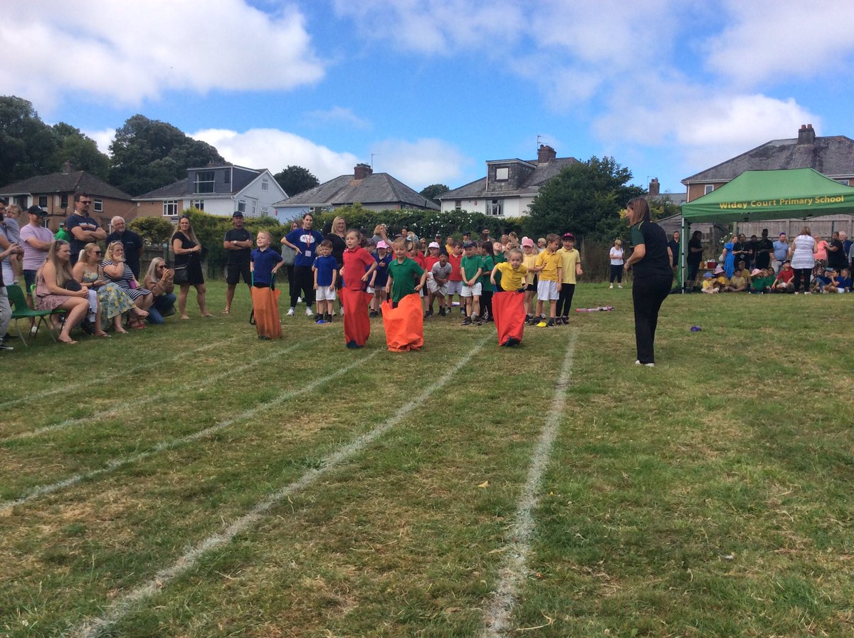 WideyOak tweet media