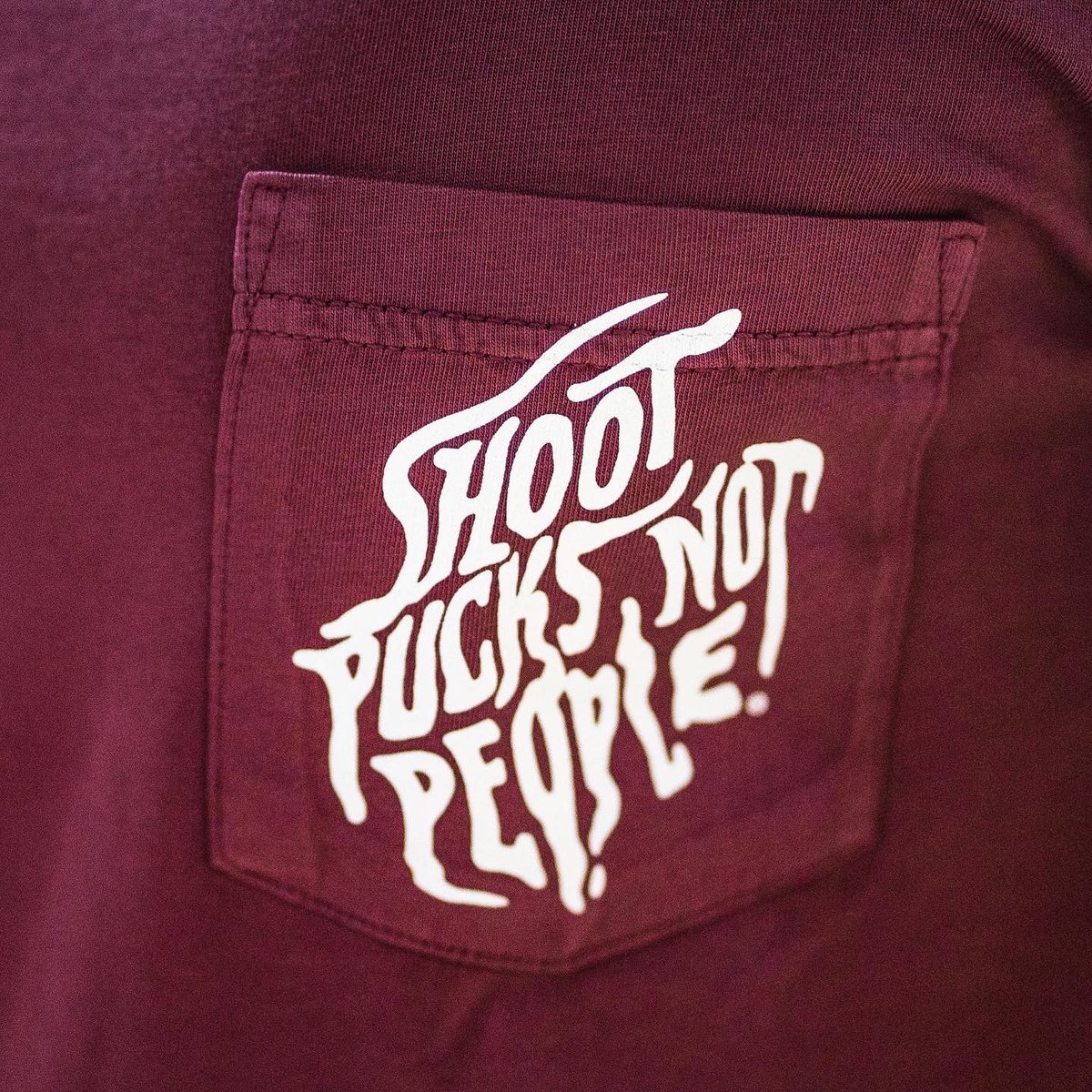 PUCKHCKY's tweet photo. It’s simple… SHOOT PUCKS 🏒 NOT PEOPLE!
Shop our #SPNP collection and more of our Summer 2022 drop only at https://t.co/8pW4w0OEot ⚡️
.
.
.
. #shootpucksnotpeople #spnp #PUCKHCKY #streetwear #madeindetroit #shopsmall #shoplocal https://t.co/qVKQiEaGCr