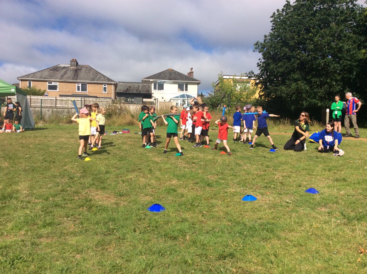 WideyOak tweet media