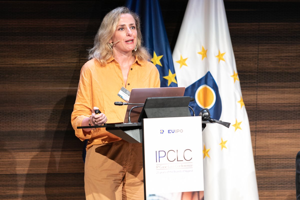 EU_IPO's tweet photo. “The reality is that it is quite difficult to register unconventional trade marks in fashion’
@eLAWnora, talking about new frontiers for fashion law.
#IPCaseLawConference https://t.co/sDHPhNuJeq