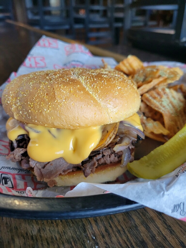 ShotsOnTheRiver's tweet photo. We got the beef! $8 Beef and cheddar! Roast beef, mushrooms, onion, and cheddar cheese sauce on a kaiser. You know you want it! #shots  #SOTR #shotsontheriver #shotslunch #localeats https://t.co/D6lmwCT1V1