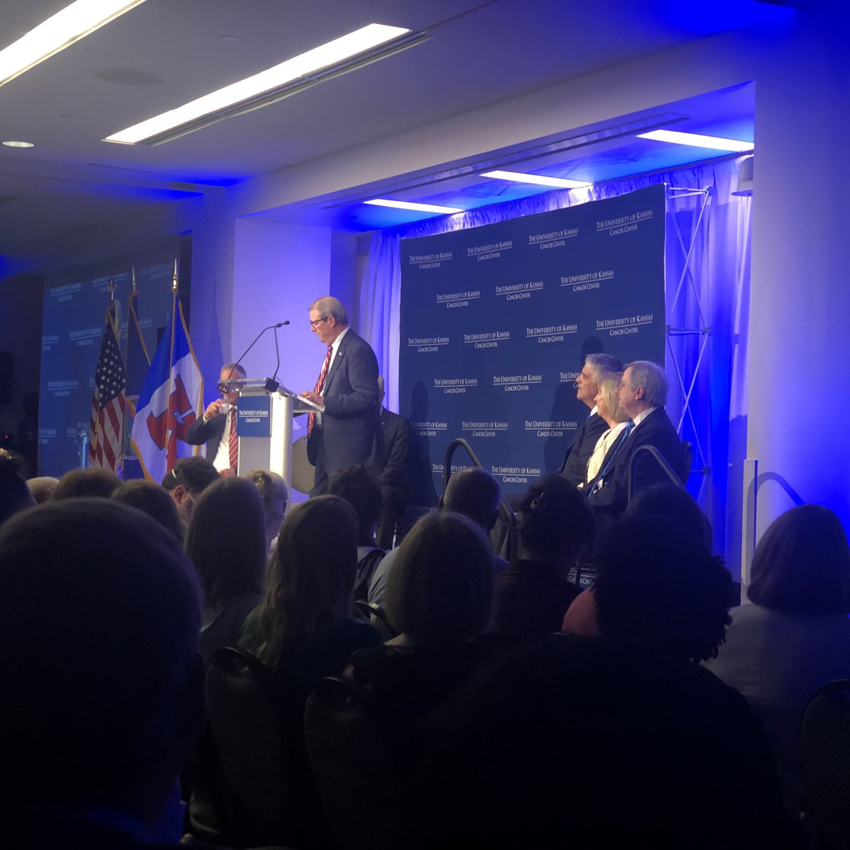 JohnHoltNews's tweet image. UPDATE: @theNCI Comprehensive designation “…was our moonshot. We landed on the moon.” @UnivOfKansas Chancellor Doug Girod, on @KUcancercenter news. Dr. Girod was involved as Vice-Chancellor od @KUMedCenter before move to Lawrence. #KUCancerCenter