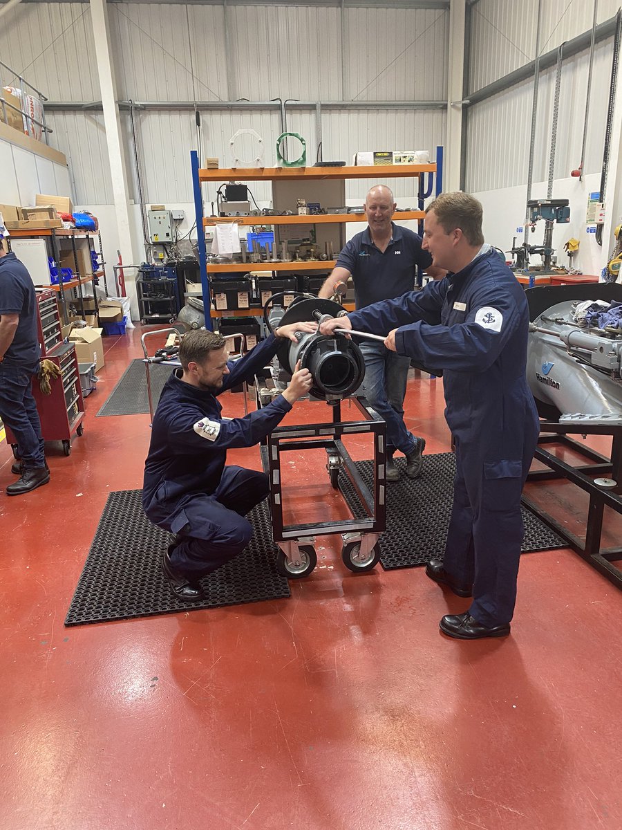 mtxg_ms1tm1's tweet photo. Elements of Team 1 workforce have had the pleasure of being welcomed by HamiltonJet for more Engineering Maintenance and Diagnostic training. #HamiltonJet #MTXG #RoyalNavy #OEU @RNMBHarrier https://t.co/zxbEP8unAN