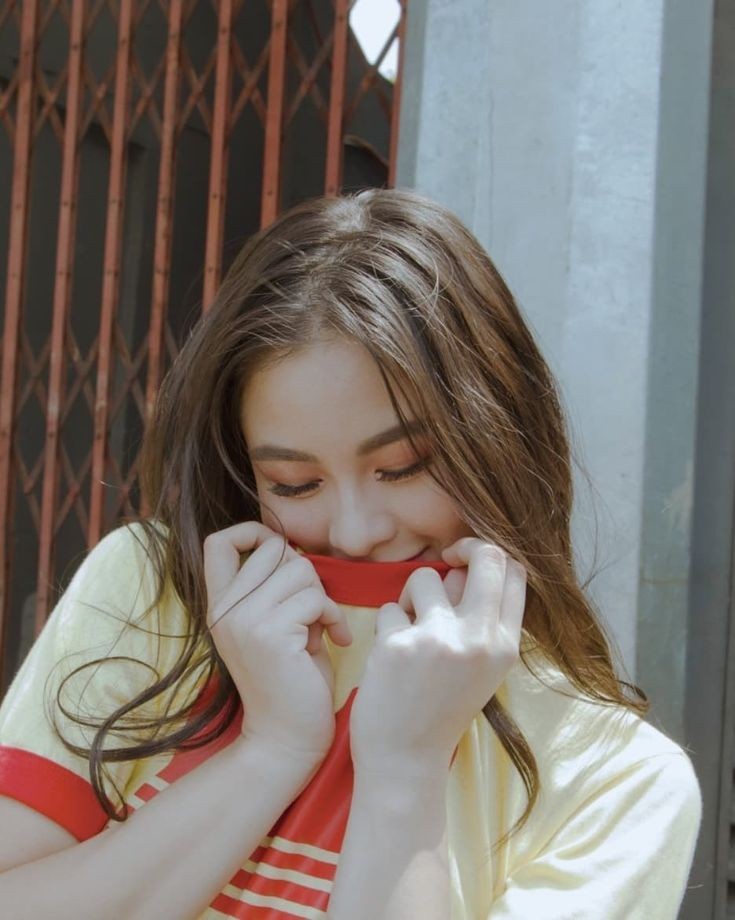 Beh balik ka na miss ka na namin :(

#KissesDelavin | #Kissables