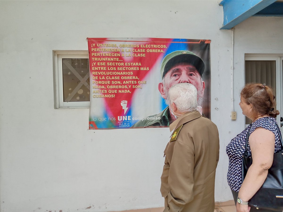 Con  el legado de nuestro líder y las orientaciones del comandante Ramiro saldremos victoriosos. #CubaViveYTrabaja . #loquenosUNEcompromiso . #IsladelaJuventud