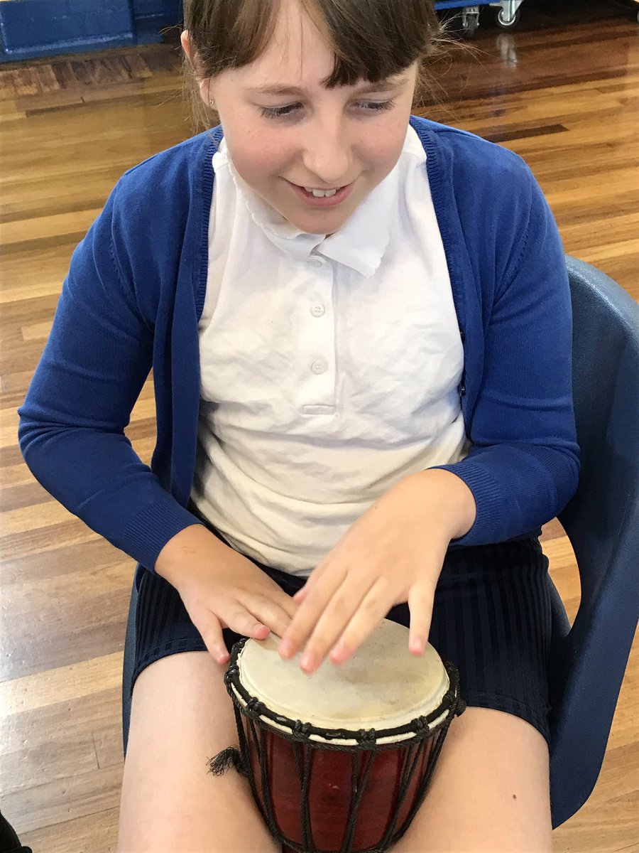 ManorPrimarySch's tweet photo. Drumming up a storm! 🥁🥁🥁🥁Year 6 enjoying drumming and collaborating to make music. #drummingabeat #makingsweetmusic https://t.co/MsVb8ryJ9e