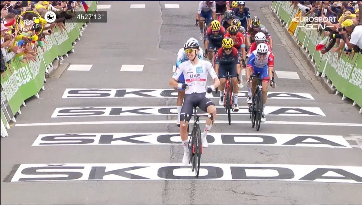 Une étape animée pour un vainqueur mal aimé ?

Tadej Pogacar s’impose à Longwy après une course de mouvements !
Il fait coup double et partira demain matin, la tunique jaune sur les épaules.
#TDF2022 #TDF22 #TDF