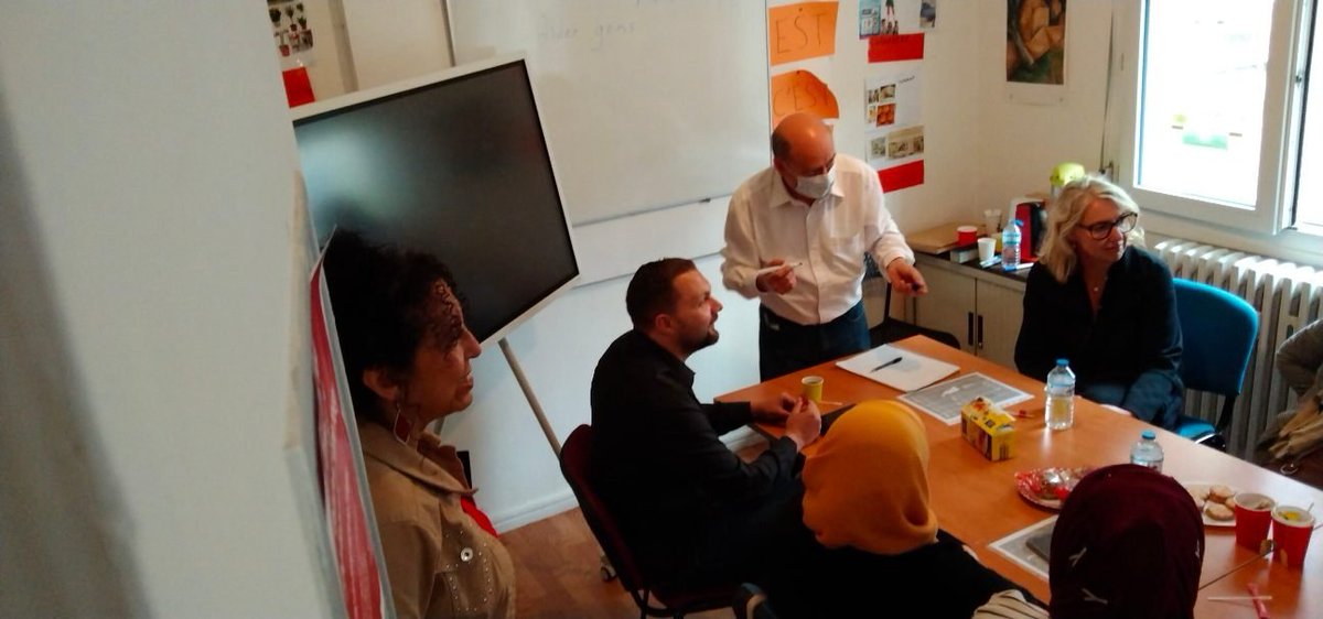 Intervention de l'agence Pole emploi de Lille Vaucanson ce jour au sein de la structure STARTER. Au programme, présentation de l'offre de service Pole emploi, échange avec les stagiaires de la structure. #onestlapourvous @AutinGael <a href="/HennacheCaro/">Caroline Hennache</a>