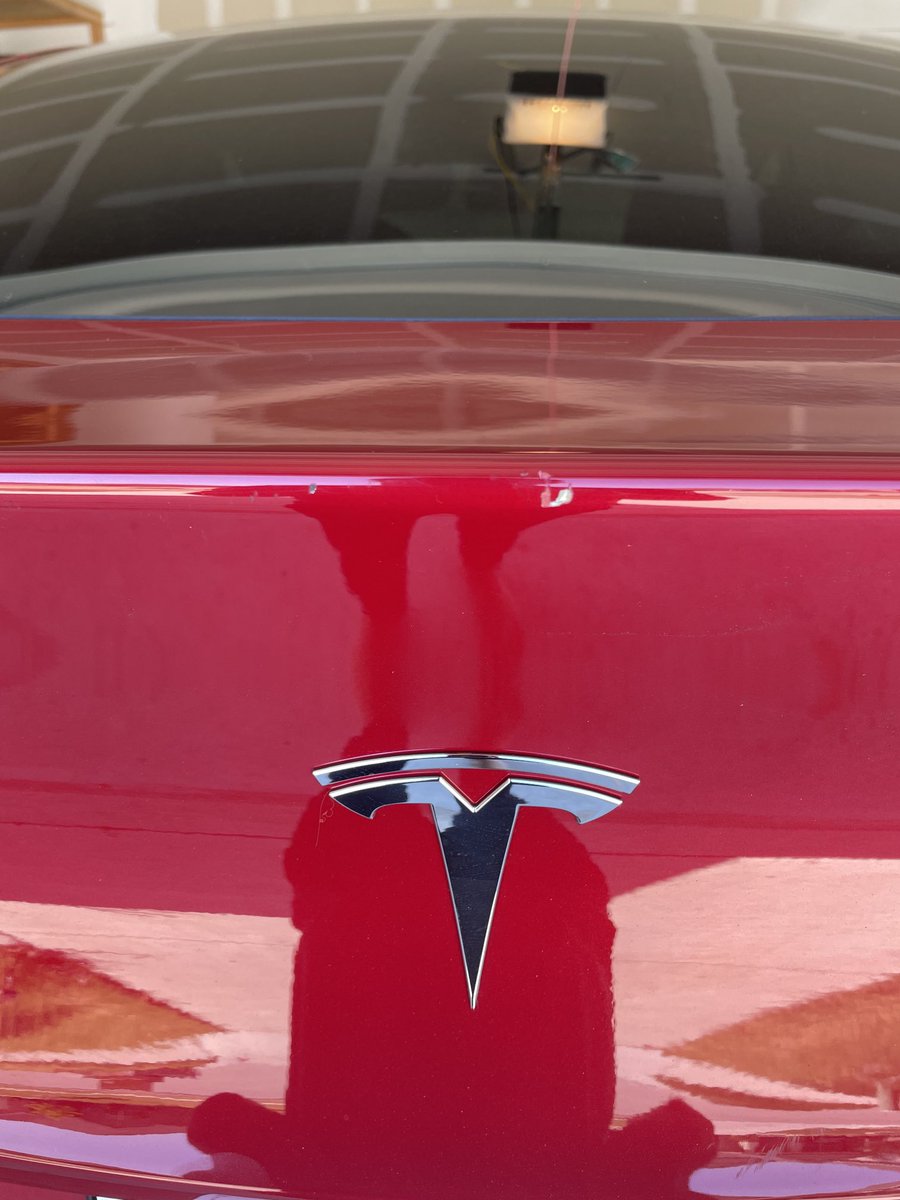 sunil_brdr's tweet photo. Picked up Model Y ⁦@Tesla⁩ from Austin last weekend. Having fun driving around. Loving it. ❤️
I wish it had sensors like falcon wings. Saved me from getting these scratches from garage door. https://t.co/7vpStX7lzx