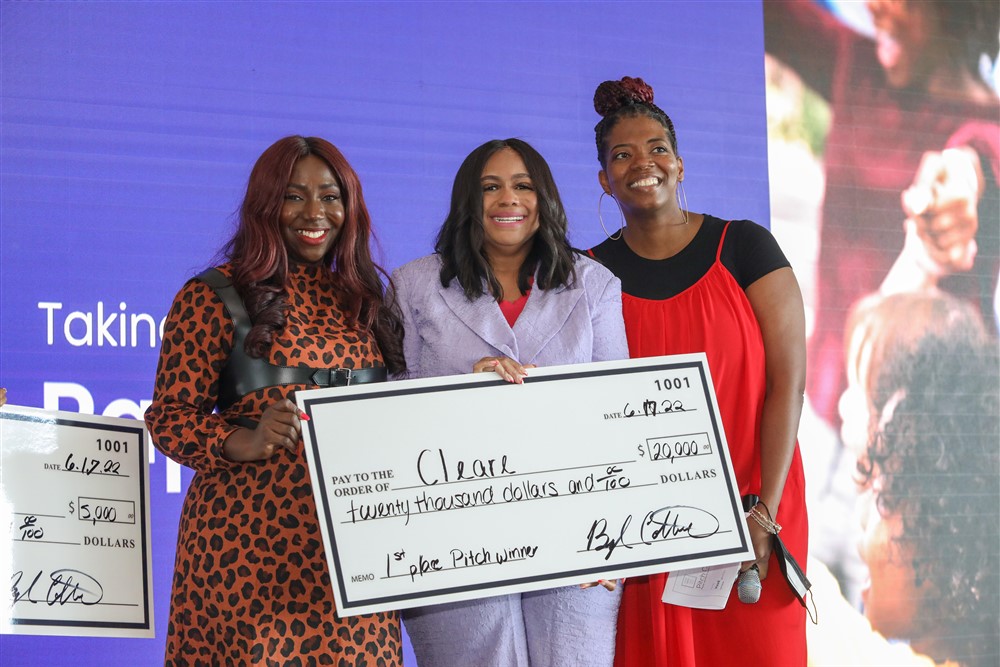 BWTalkTech's tweet photo. We're so proud to announce our 🥇 and 🥈 place #RTB22 Pitch competition winners!

Our 1st place winner of $20K💰 goes to Tisia Xiare Vere Saffold of @getcleare! 

Our 2nd place winner of $5K💸 goes to Erin Rowe of @tryallspring!

Congratulations ladies💜 https://t.co/XA5iRyjMO7