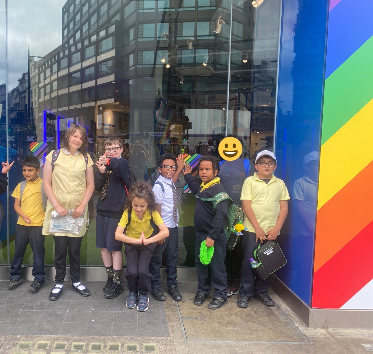TootingPrimary's tweet photo. The children and adults of Galaxy Class, would like to say a huge 'Thank you!' to Francesca, who looked after us at the @britishmuseum today. We were so impressed by your knowledge! https://t.co/4qz8T4s3Nq