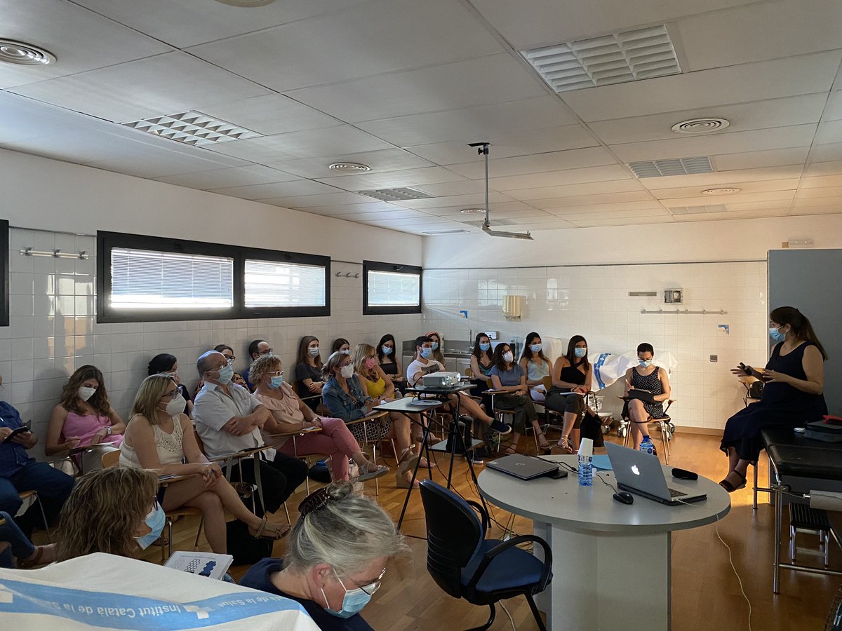 ecoap (@ecoapcat) on Twitter photo Avui a #Tortosa <a href="/DocentMfic/">Unitat Docent MFiC Tortosa</a> curs d’@ecografiapulmonar amb <a href="/LauraConangla/">Laura Conangla</a> <a href="/bcpepa/">Pepa</a>, let’s go!
#ecografiaclínica #atencióprimària Avui a #Tortosa <a href="/DocentMfic/">Unitat Docent MFiC Tortosa</a> curs d’@ecografiapulmonar amb <a href="/LauraConangla/">Laura Conangla</a> <a href="/bcpepa/">Pepa</a>, let’s go!
#ecografiaclínica #atencióprimària